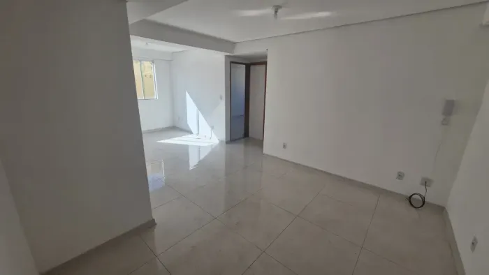 Apartamento Novo de 2 Quartos para Alugar em Santíssimo!
