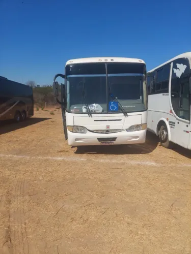 Ônibus Comil Rodoviário