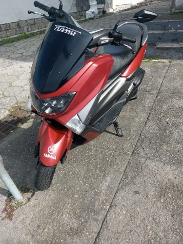 Moto nmax