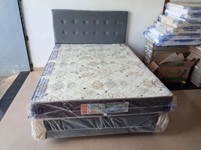 Cama box casal d33 com 20cm novo ### 10x sem juros no cartão