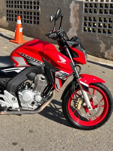 Honda CB 250F Twister CBS 2021 Valor 20.990