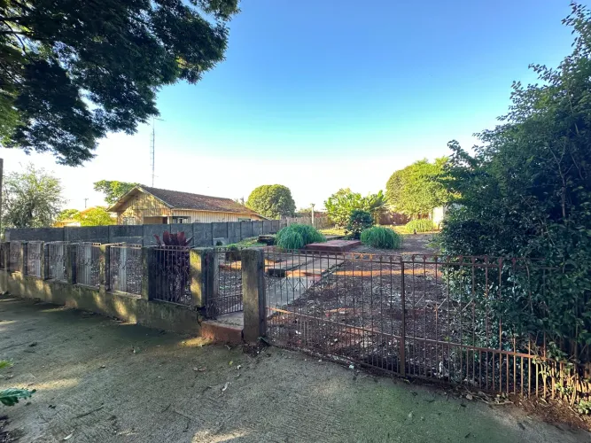 TERRENO À VENDA NO PIRAPÓ EM APUCARANA.