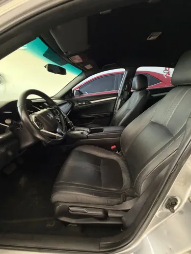 Honda Civic Sedan EXL 2.0 Flex 16V Aut.4p 2017