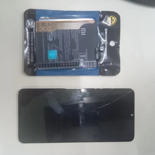 Tela Celular e bateria. XIOMI Redmi 8 