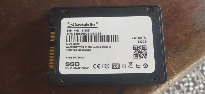 SSD 512g novo R$ 350,00.