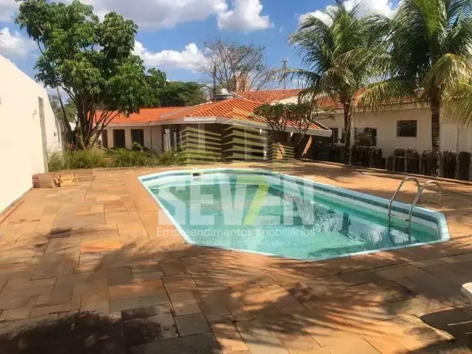 Casa Comercial com 4 Suítes à Venda e Locação Vila Aviação, Bauru