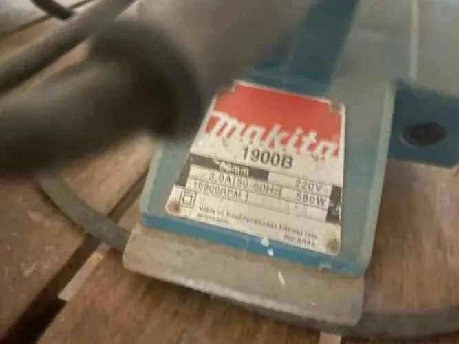 Plaina indl82mm 1900B Makita