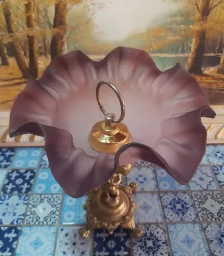 Fruteira antiga, em vidro e bronze