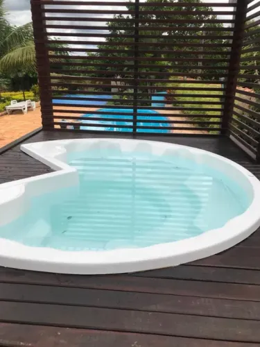 Ana: Spa de 6 lugares instalado