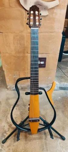 Violão Nylon Yamaha Silent SLG-100N