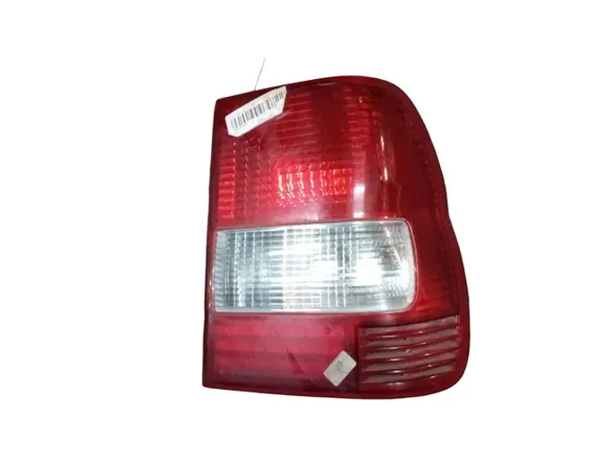 LANTERNA TRASEIRA L D TR4 DO MITSUBISHI TR4 2008/2008