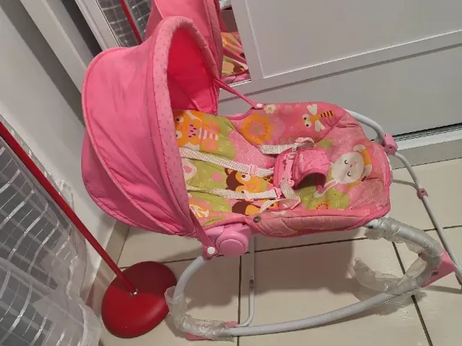 Cadeirinha Balanço Bebê musical