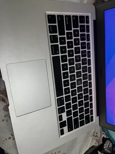 MacBook本体 Macbook air 2020 16GB 512GBSSD intel i5 Macbook Air 2020 com Core i3, SSD 256GB | KaBuM!