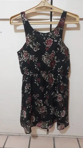 Vestido Floral Preto