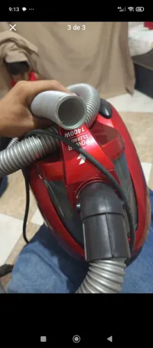 R$200 Aspirador de pó so falta a parte de encaixe