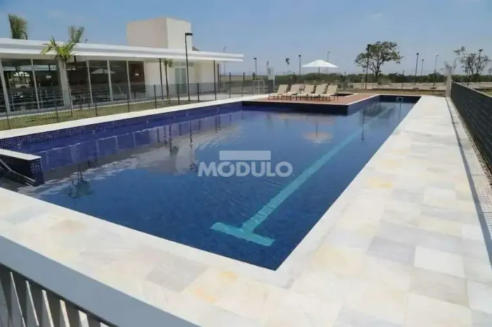 Oportunidade no Alphaville Uberlândia 1: Terreno Plano de 537m², GRANJA MARILEUSA - Uberlâ