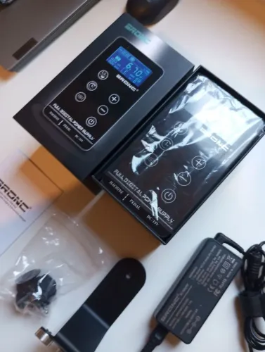 Fonte Tatuagem BRONC Tpn-035 + Hub 3 máquinas de brinde