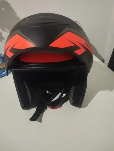 Vendo capacete em bom estado 