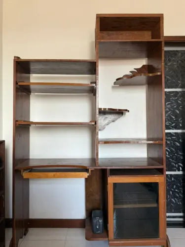 ESTANTE PARA ESTUDOS/DECORAÇÃO - MADEIRA MAÇIÇA