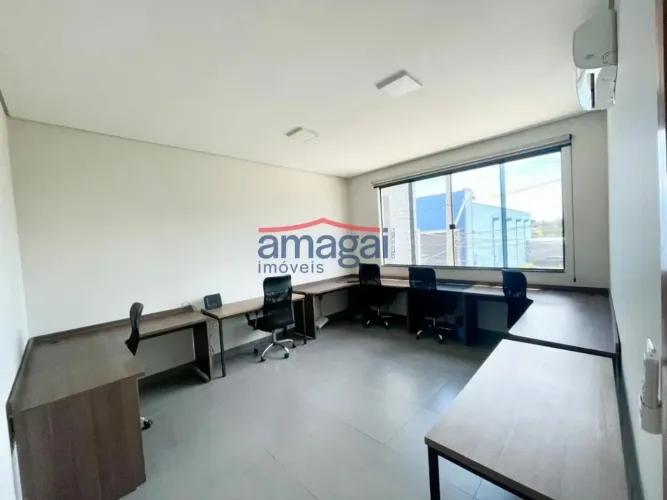 Sala comercial de 20m2 para locação em Jacareí - SP