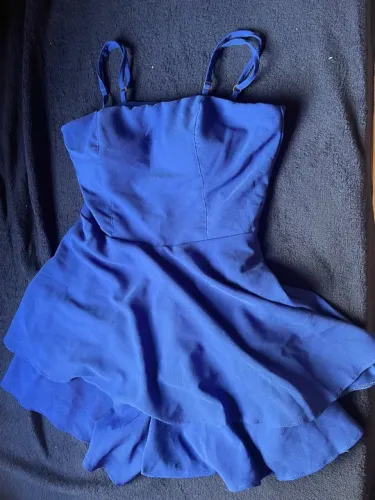 Vestido azul de festa