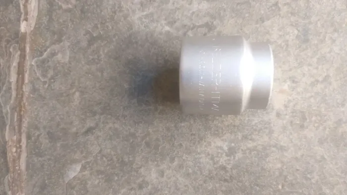 Soquete 32mm estriado com encaixe de meia polegada
