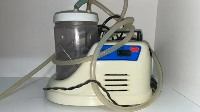 Aspirador cirúrgico 