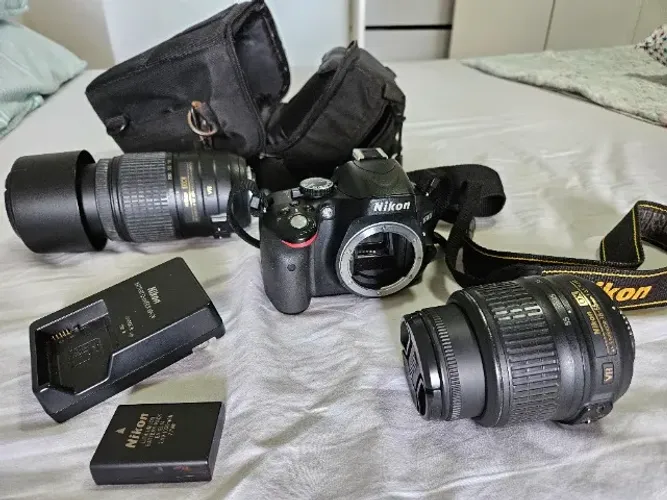 Nikon D5100 + 2 Lentes (18-55 e 70-300) - Precisa de Manutenção