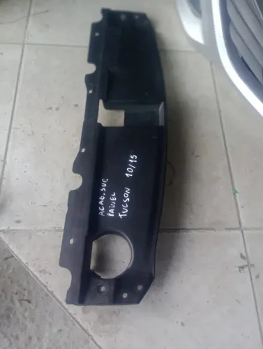 Acabamento Superior Painel Frontal Hyundai Tucson 2010 / 2015