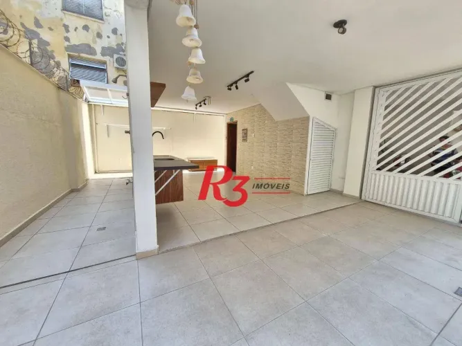 Village com 2 dormitórios à venda, 103 m² por R$ 585.000,00 - Vila Matias - Santos/SP