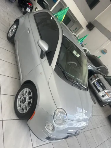 Fiat 500 completo baixei R$42.000