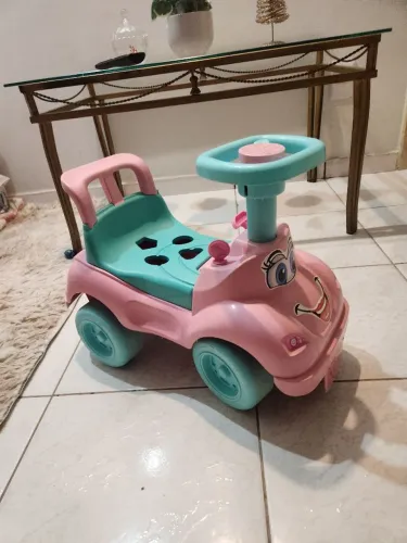 Vendo Totokinha feminina em ótimo estado e pouco usada