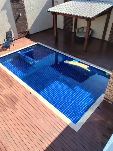 Limpeza de piscina 