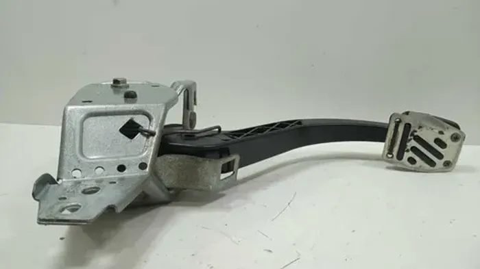 Pedal De Embreagem Chevrolet Astra 1.8 Manual 2002