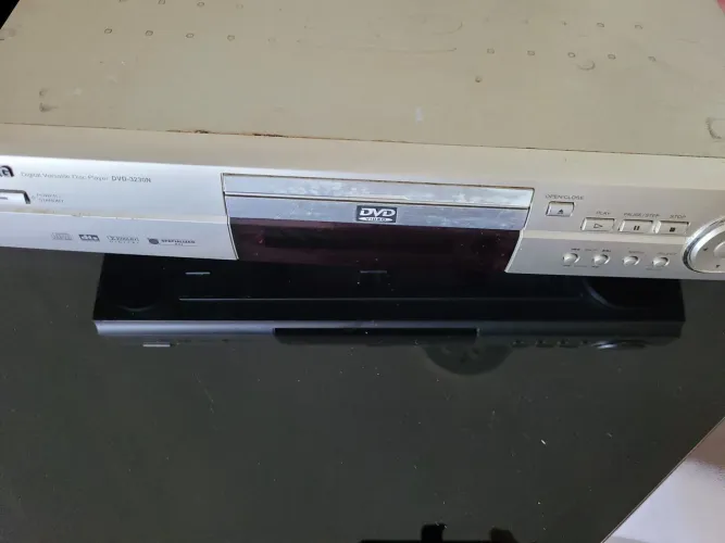 Digital Versatile Disc Player DVD -3230N  LG
