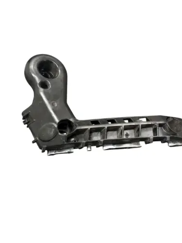 GUIA SUPORTE PARACHOQUE DIANTEIRO LADO DIREITO COROLLA DO TOYOTA COROLLA 2020/2020