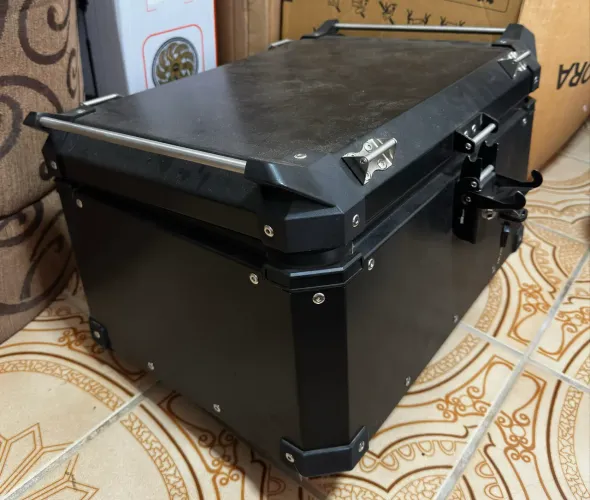 Baú alumínio para moto