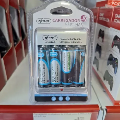 Carregador de Pilhas com 4 Pilhas AA Recarregáveis