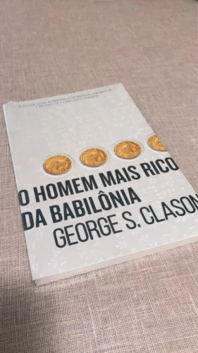 Livro novo - O Homem Mais Rico da Babilônia, de George S. Clason