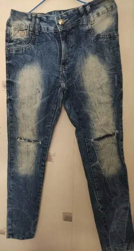 OFFICIO CALCA JEANS SKINNY TAM44 85,00<br>ALTURA 1,06CM<br>CINTURA 44CM