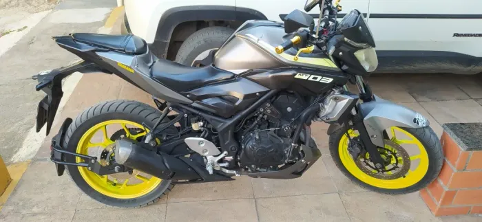 Yamaha MT 03 única dona 