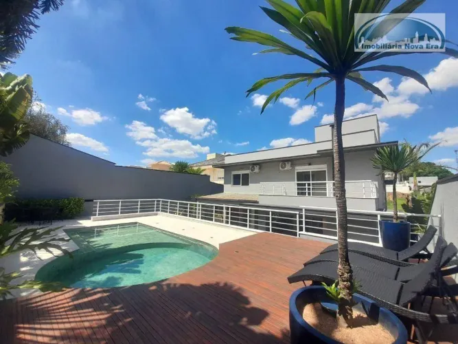 Casa com 4 dormitórios à venda, 374 m² por R$ 2.500.000,00 - Condomínio Terras de Vinhedo
