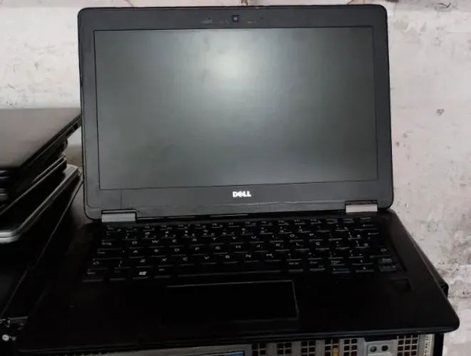 Notebook Dell latitude E7250 Ok i5-5300u com bateria