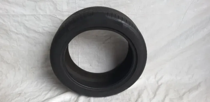 Pneu Continental Conti Sport Contact (vulcanizado) 235/45/19 #167