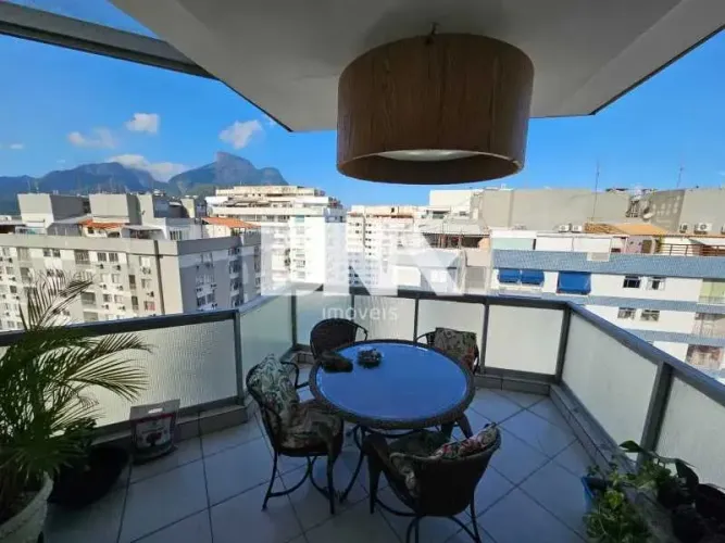 Apartamento : / Residencial / Barra da Tijuca