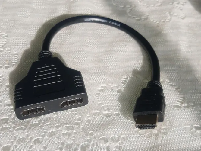 Cabo HDMI Splitter 1x2 - Duplique sua saída de vídeo!