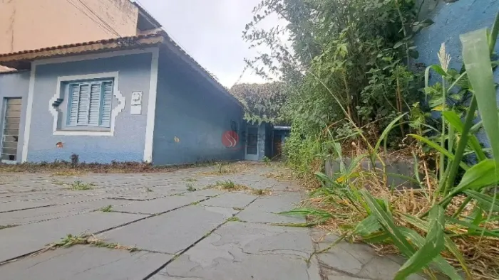 Terreno à venda na Vila Carrão com 240 metros.