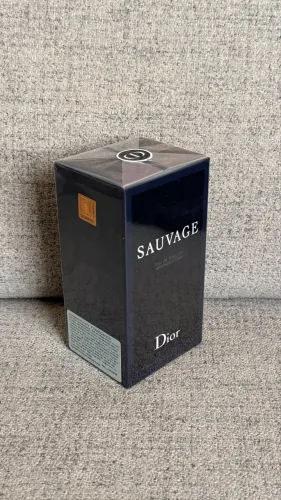 Perfume Sauvage Dior eau de toilette 100 ml 