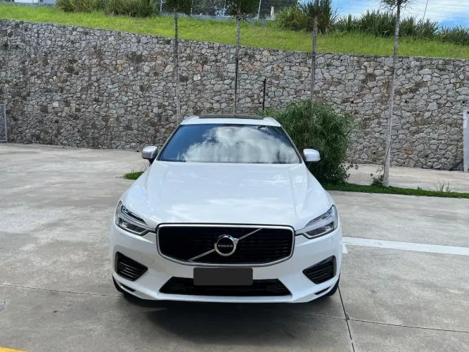 Volvo XC-60 XC 60 T-8 Híbrido R-design 2.0 5P 2019