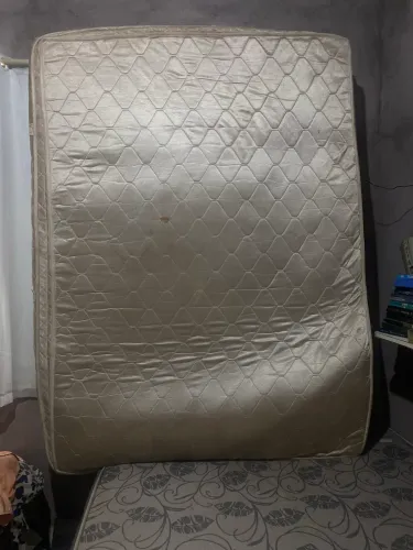 Vende -se essa cama 
